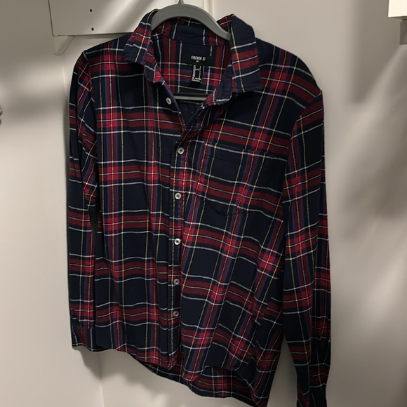 Forever 21 Men’s Size S Red-Blue Flannel Button-Down - Picture 3 of 4